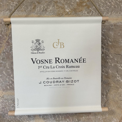 Kakemono mit Weinetikett Vosne-Romanée Premier Cru La Croix Rameau, J. Coudray-Bizot