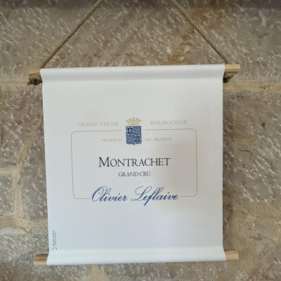 Kakemono mit Weinetikett Montrachet Grand Cru, Olivier Leflaive