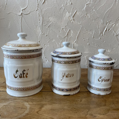 3 pots à épices en tôle...