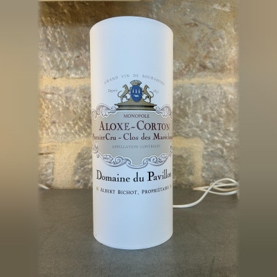 Lampe à poser 29 cm à l'étiquette Aloxe-Corton Premier Cru Clos des Maréchaudes, Domaine du Pavillon